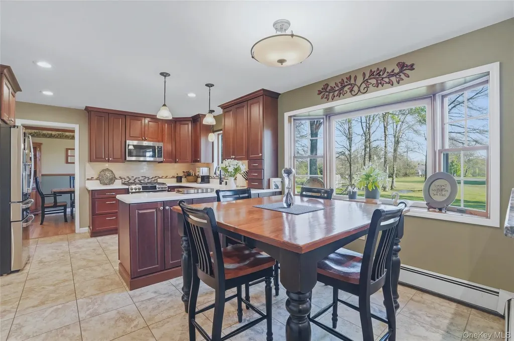 36 River Glen Road Wallkill NY 12589