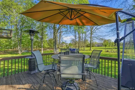 36 River Glen Road Wallkill NY 12589