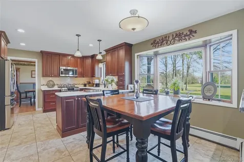 36 River Glen Road Wallkill NY 12589