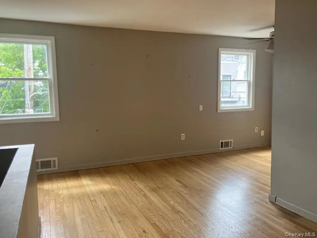 301 Sea Cliff Avenue Sea Cliff NY 11579