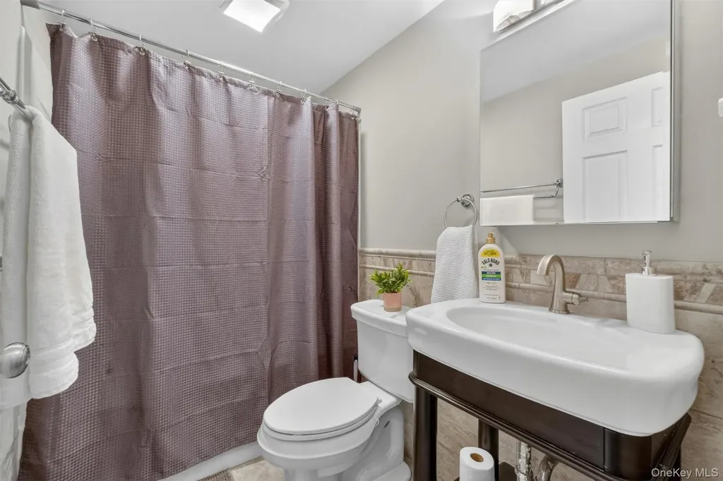 79 Wendy Drive Poughquag NY 12570