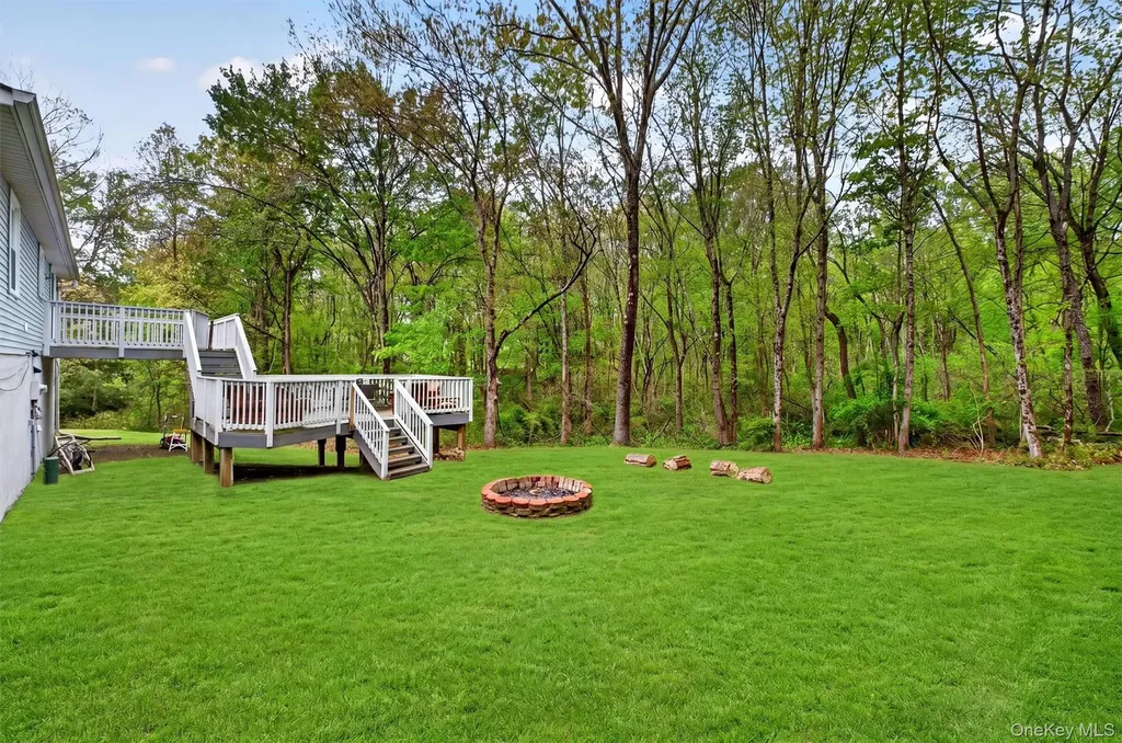 79 Wendy Drive Poughquag NY 12570