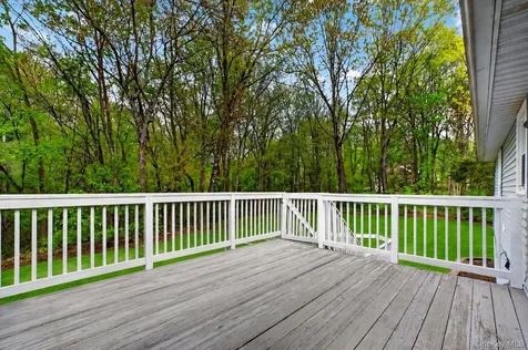 79 Wendy Drive Poughquag NY 12570