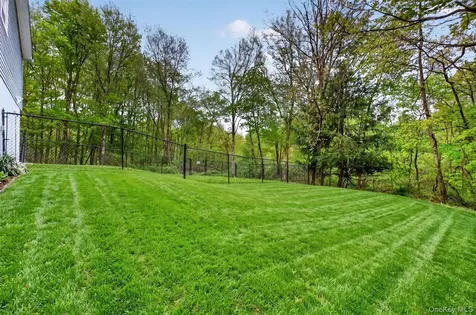 79 Wendy Drive Poughquag NY 12570