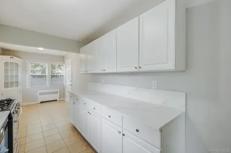 202 Nevada Street Hicksville NY 11801