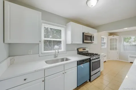 202 Nevada Street Hicksville NY 11801