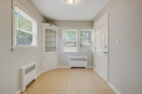 202 Nevada Street Hicksville NY 11801