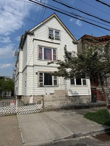 1714 Saint Peters Avenue Bronx NY 10461