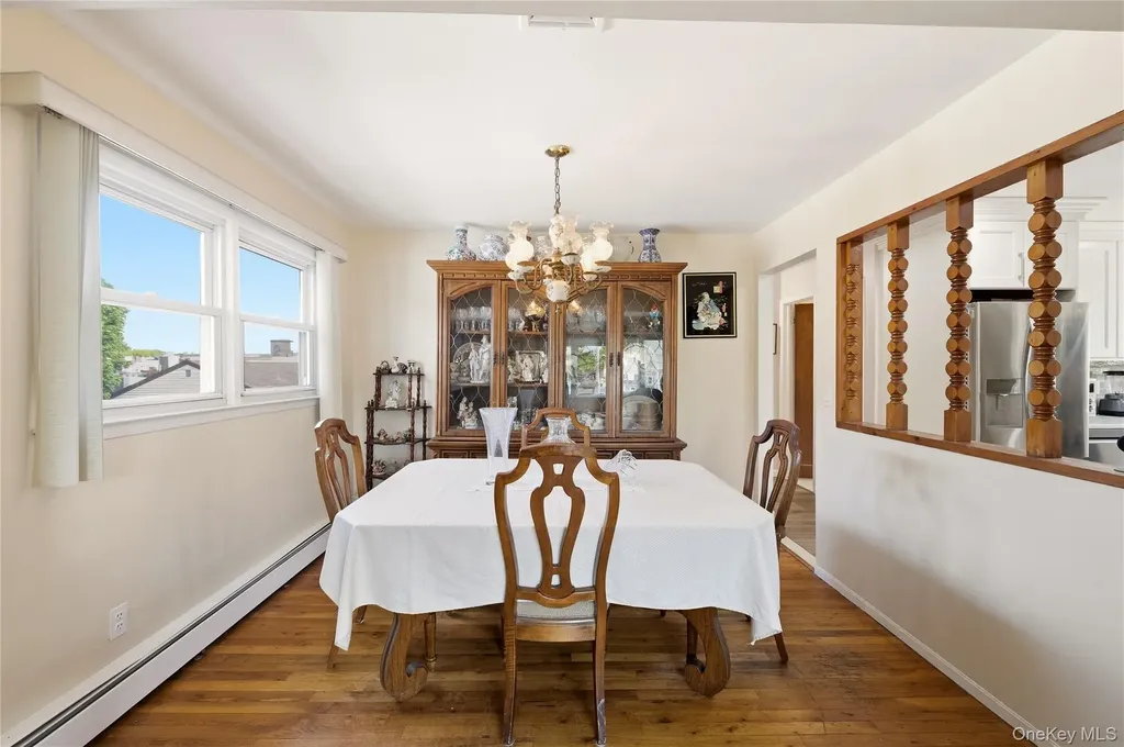234 Winthrop Avenue Westbury NY 11590