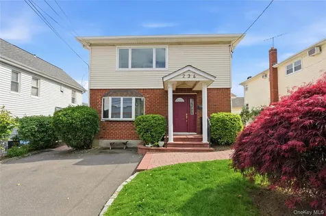 234 Winthrop Avenue Westbury NY 11590