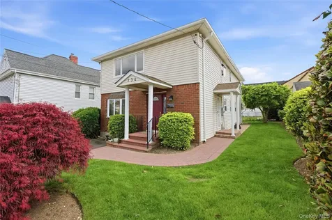 234 Winthrop Avenue Westbury NY 11590