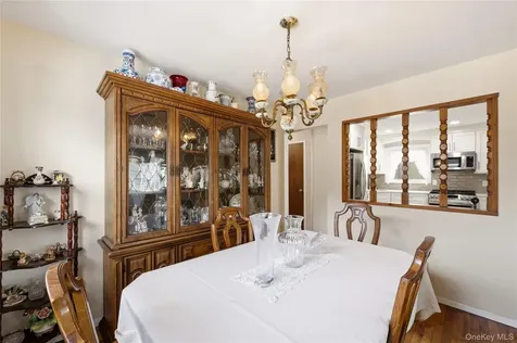 234 Winthrop Avenue Westbury NY 11590