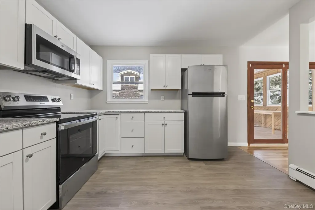676-678 Oak Summit Road Millbrook NY 12545