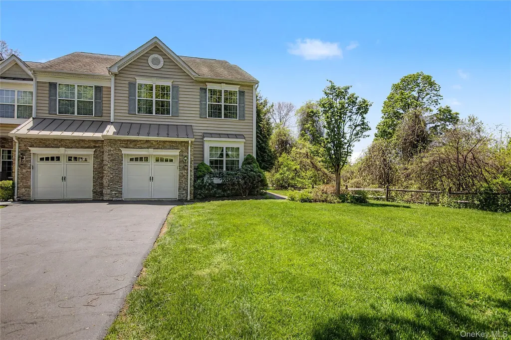 760 Huntington Drive Fishkill NY 12524