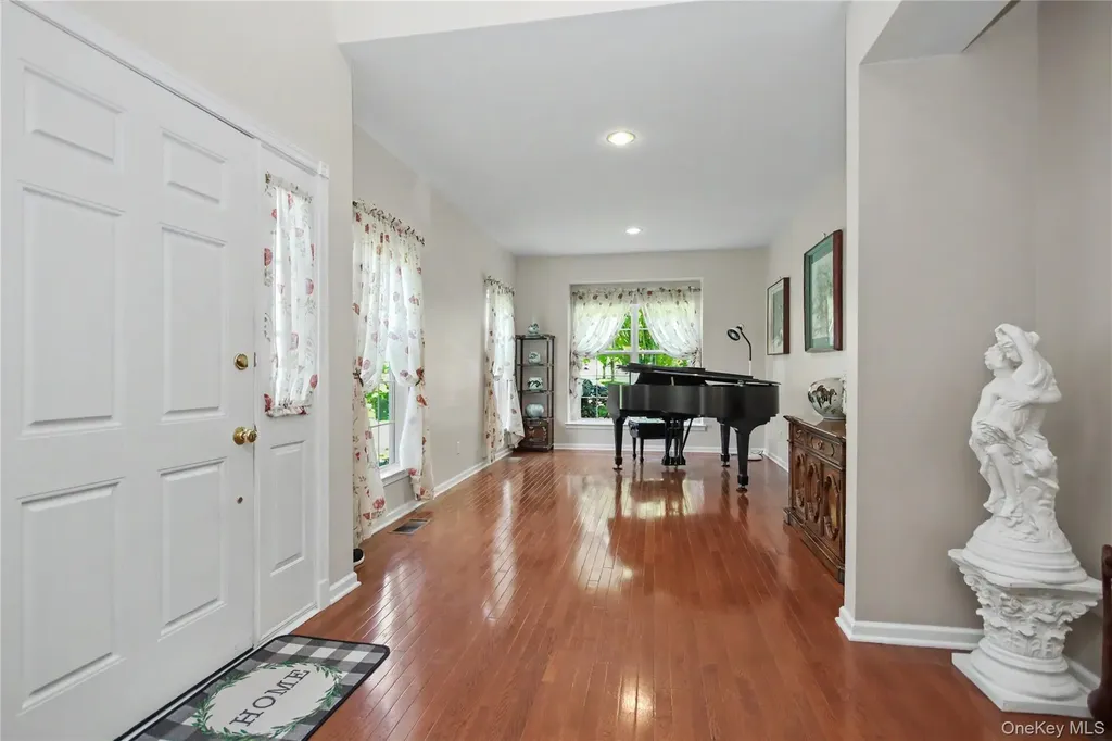 760 Huntington Drive Fishkill NY 12524