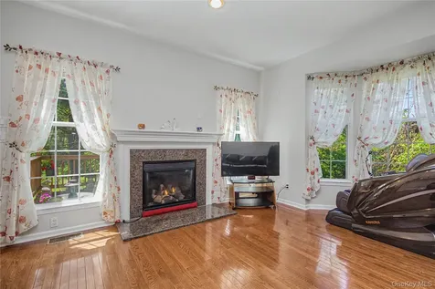 760 Huntington Drive Fishkill NY 12524