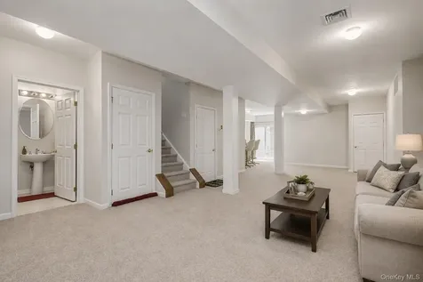 760 Huntington Drive Fishkill NY 12524