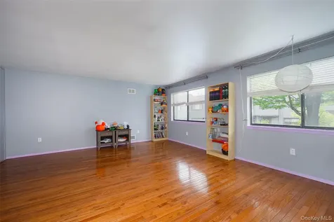 2304 Magnolia Walk Poughkeepsie NY 12603