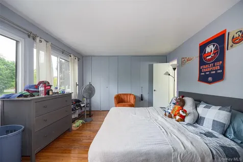 2304 Magnolia Walk Poughkeepsie NY 12603