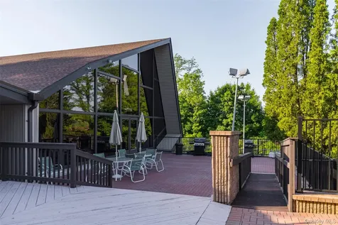 2304 Magnolia Walk Poughkeepsie NY 12603