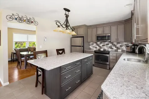 6 Maria Lane Ossining NY 10562