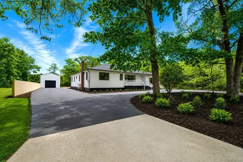 329 Railroad Avenue Center Moriches NY 11934
