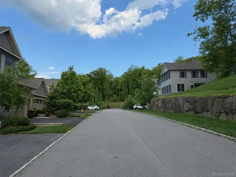 20 Deforest Drive Cortlandt Manor NY 10567
