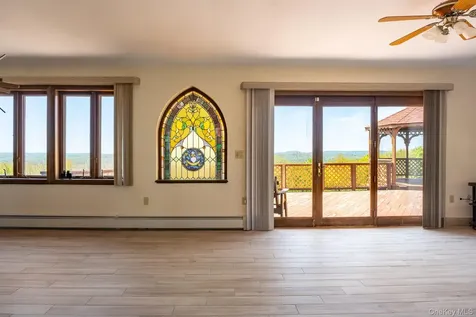 203 Skyline Drive Woodbourne NY 12788