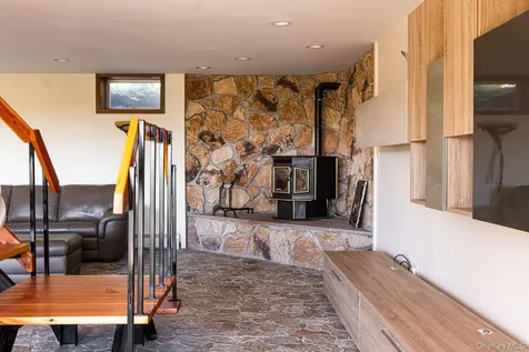 203 Skyline Drive Woodbourne NY 12788