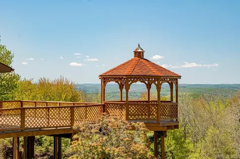 203 Skyline Drive Woodbourne NY 12788