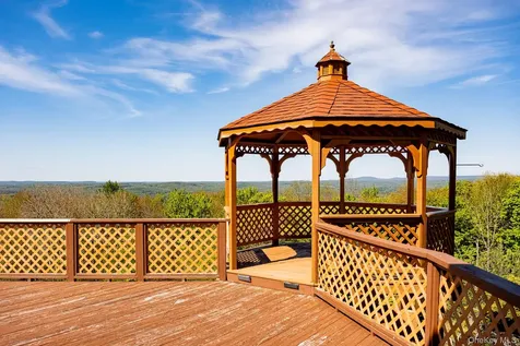 203 Skyline Drive Woodbourne NY 12788