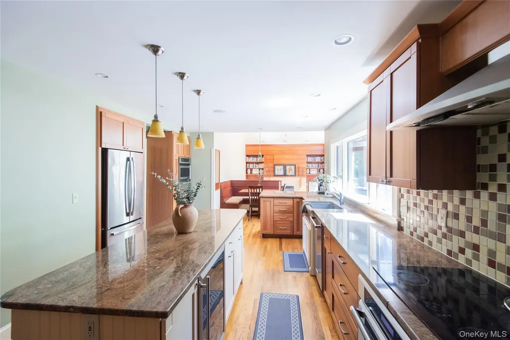 136 Rombout Road Pleasant Valley NY 12603