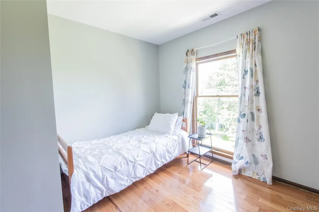 136 Rombout Road Pleasant Valley NY 12603