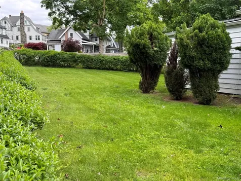 Yonkers NY 10701