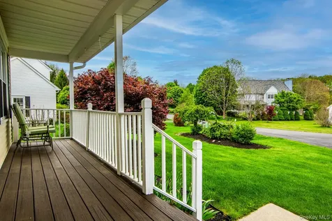 37 W Deer Trail Pawling NY 12564