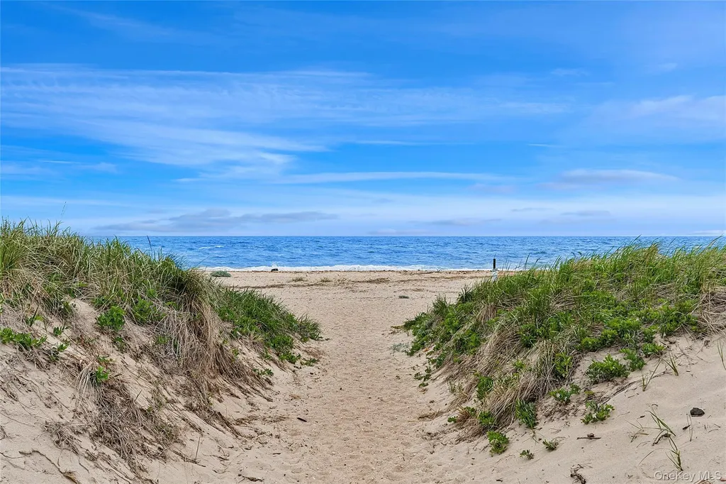 2015 Kenneys Road Southold NY 11971
