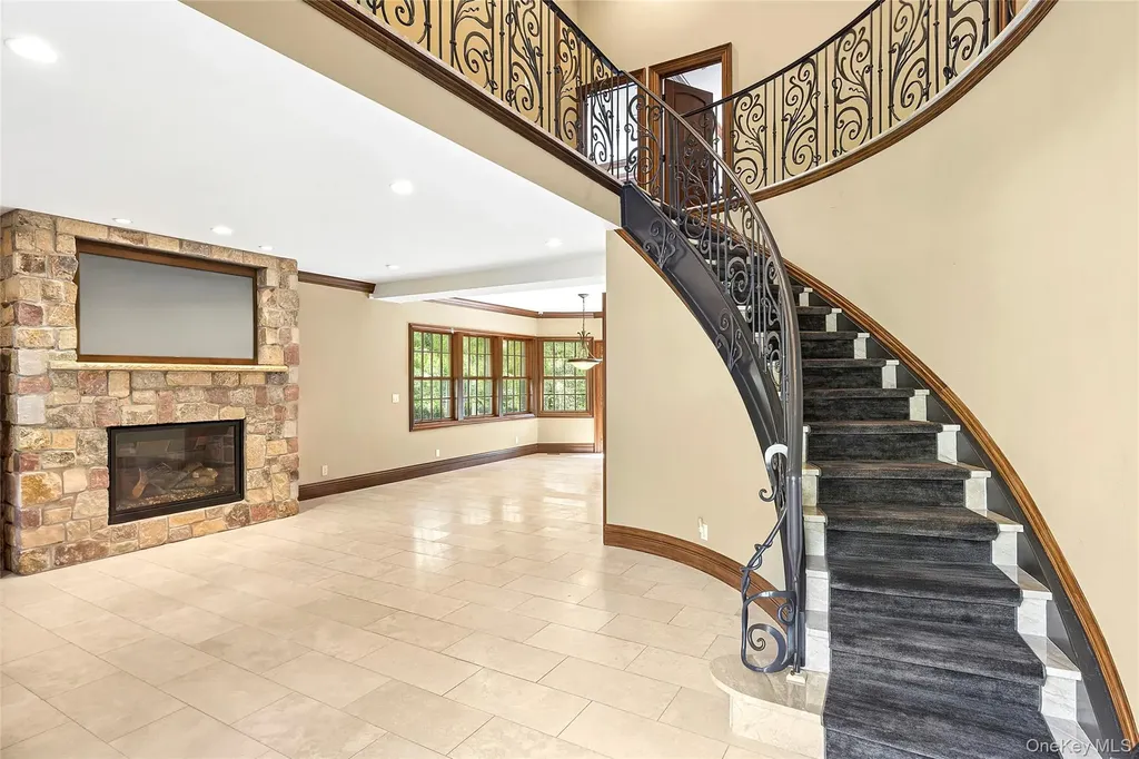 2015 Kenneys Road Southold NY 11971
