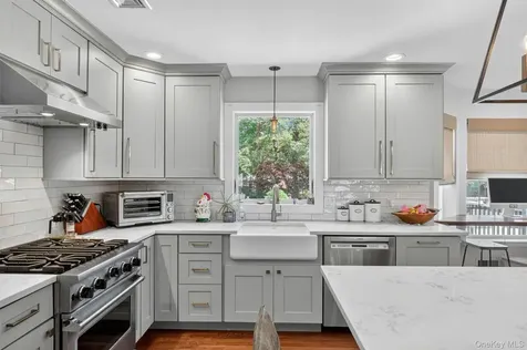 105 Jessica Court Cornwall NY 12518
