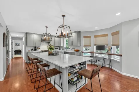 105 Jessica Court Cornwall NY 12518