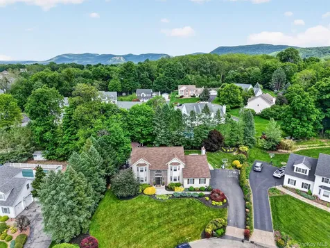 105 Jessica Court Cornwall NY 12518
