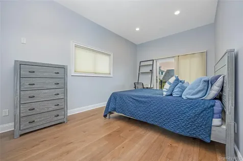 29 Bath Street Lido Beach NY 11561