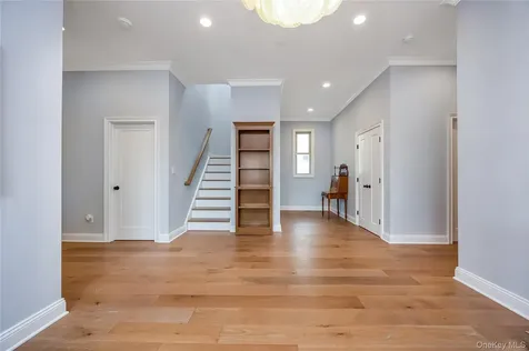 29 Bath Street Lido Beach NY 11561