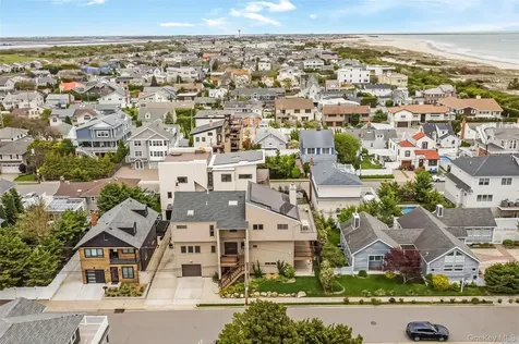 29 Bath Street Lido Beach NY 11561