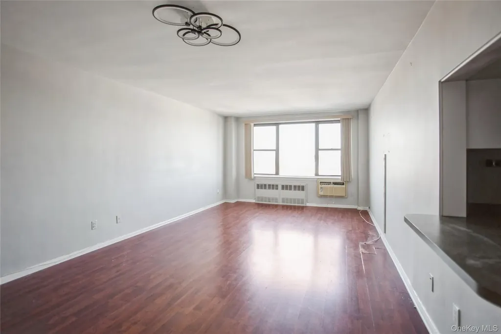 333 E Broadway Long Beach NY 11561