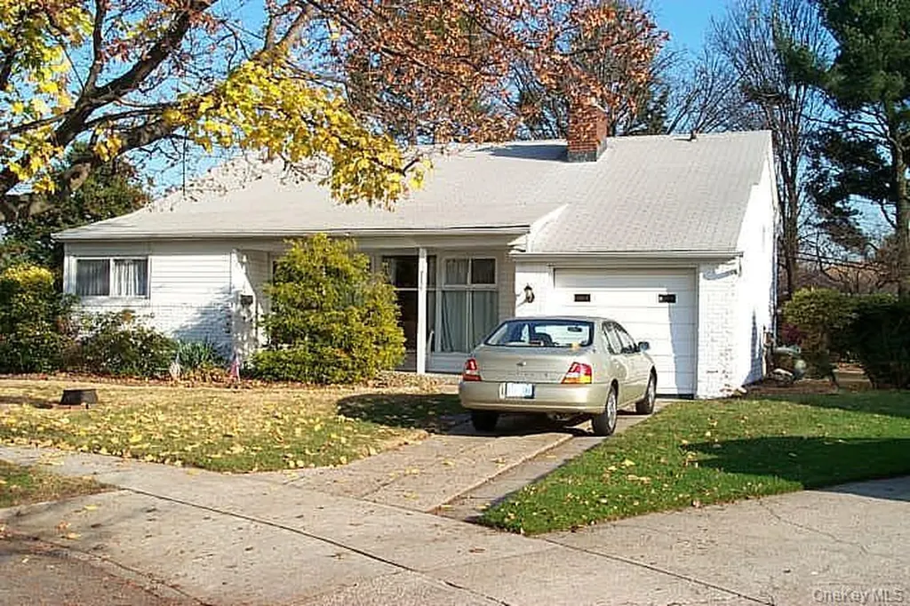 3836 Windsor Drive Bethpage NY 11714