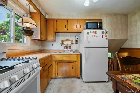 3836 Windsor Drive Bethpage NY 11714