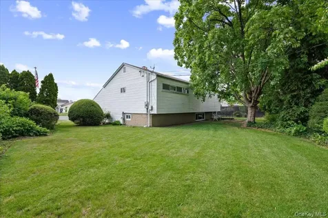 3836 Windsor Drive Bethpage NY 11714
