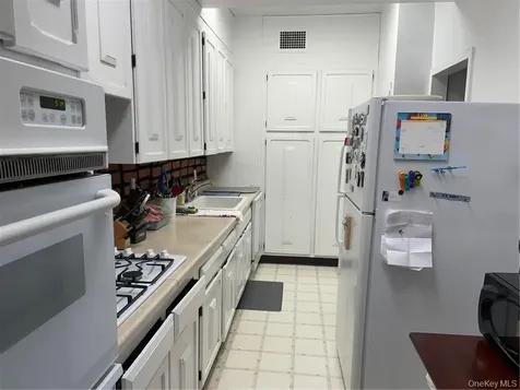30 Lake Street White Plains NY 10603