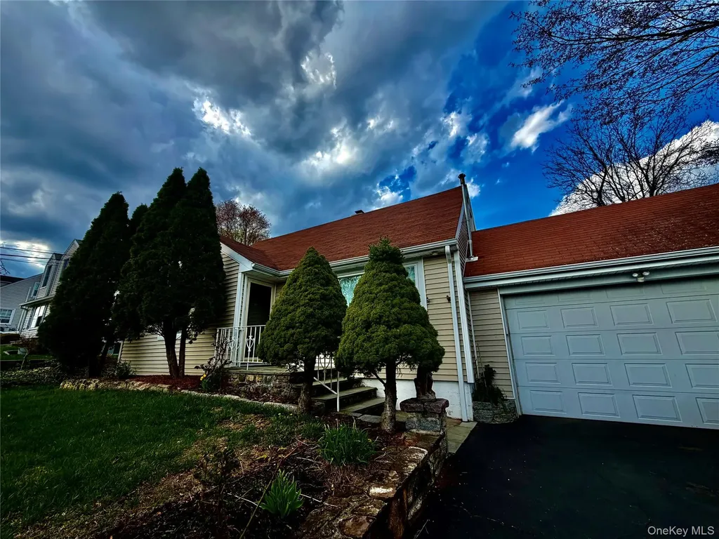 51 Iroquois Road Ossining NY 10562