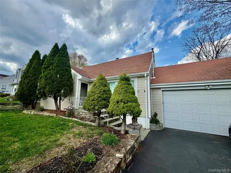 51 Iroquois Road Ossining NY 10562